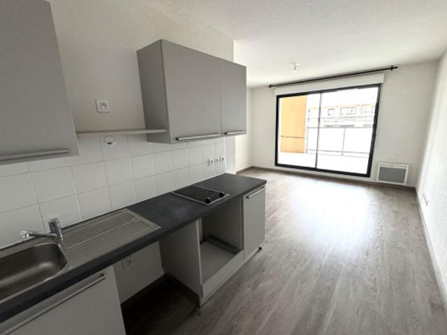 Aix en Provence. La Duranne haute. Appartement de type 2 de