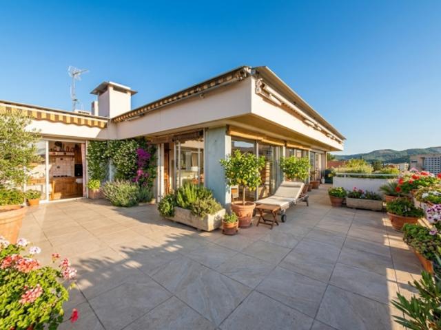 Aix en Provence, La Torse, appartement 4 pièces de 98 m2 au