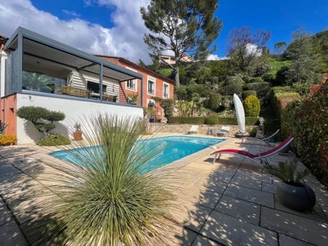 AIX EN PROVENCE, maison à vendre, 8 pièces, 206 m²