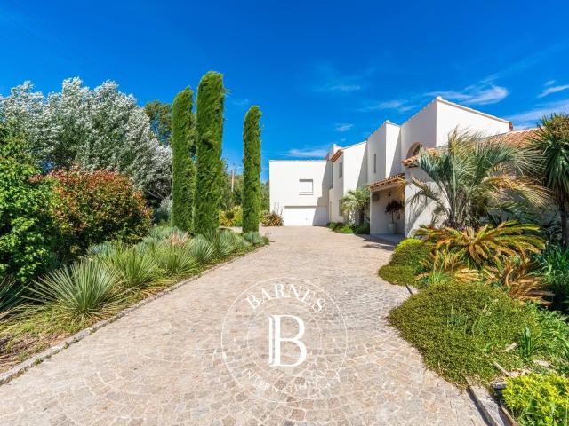 Aix En Provence Nord Maison Contemporaine 250 M2 Exclusive. 248m² Aix en Provence