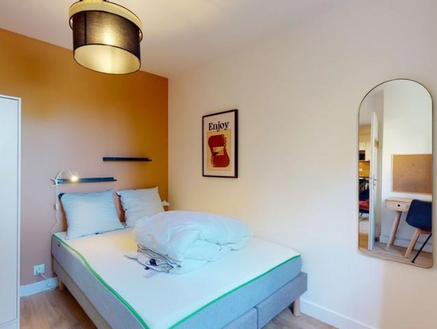 Aix Eyglun — Chambre Privée 4