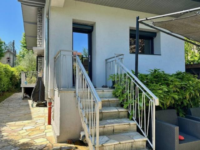 Aix les bains, maison rénovée de 120 m2 proche lac
