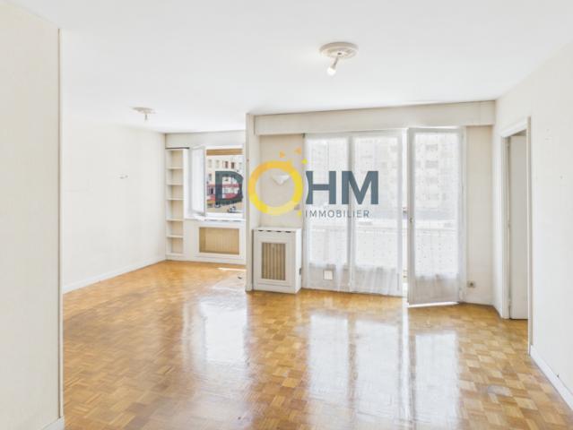 AIX LES BAINS, A VENDRE APPARTEMENT DE 100 M2 AVEC CAVE ET P
