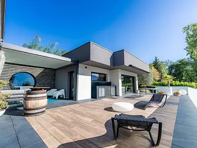 Aix les Bains 73100 Achat / Vente maison 6 pièces t6 au dernier étage cave