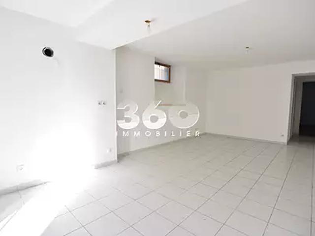 Aix les Bains 73100 Achat / Vente appartement 2 pièces t2 terrasse cave