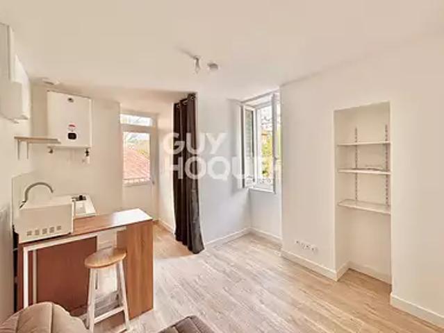Aix les Bains 73100 Location appartement 1 pièce t1 cave