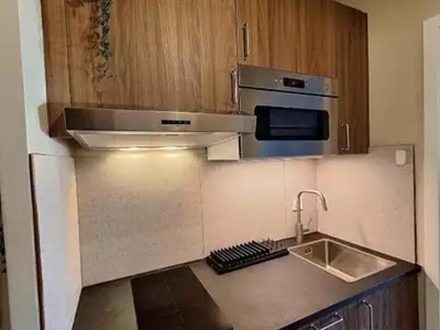 Aix les Bains 73100 Location appartement 1 pièce t1 au dernier étage
