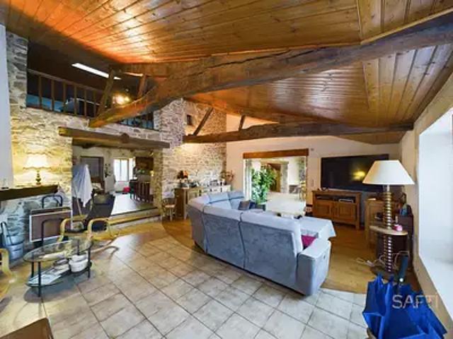 Aizenay 85190 Achat / Vente maison 12 pièces t12 piscine terrasse