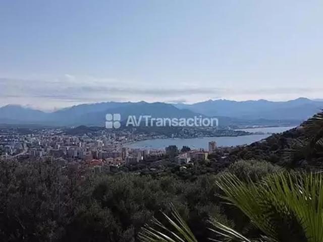 Ajaccio 20000 Achat / Vente maison 5 pièces t5 piscine terrasse