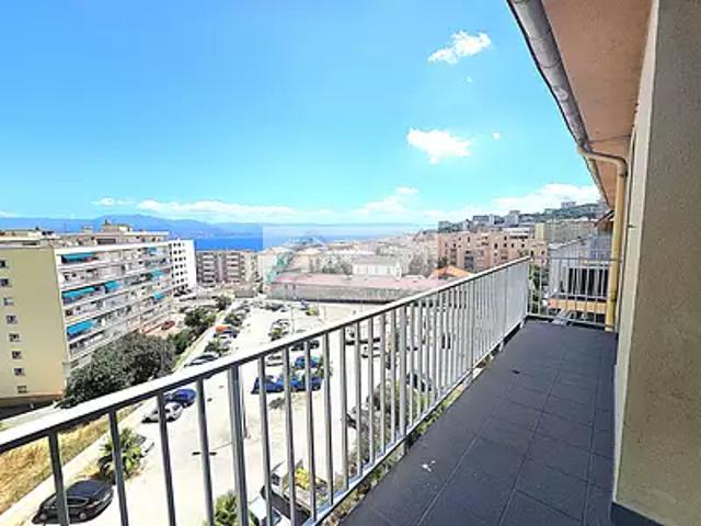 Ajaccio 20090 Achat / Vente appartement 4 pièces t4 au dernier étage
