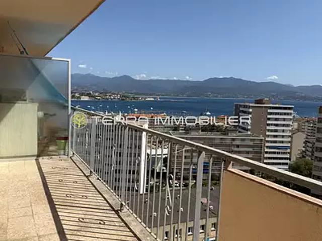 Ajaccio 20090 Achat / Vente appartement 4 pièces t4