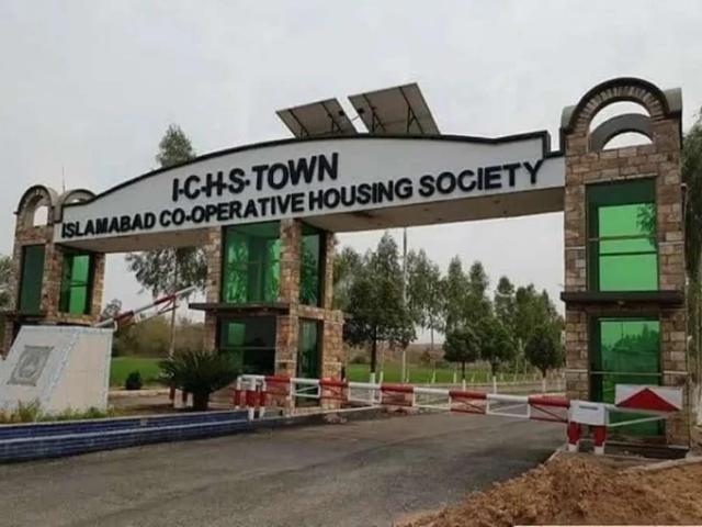 Aoa i had residential plots in ichs town phase 1. Rawalpindi Shah Khalid Colony ID 55764
