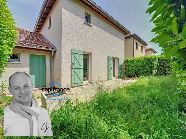 AOSTE Maison centre village, 3 chambres garage attenant