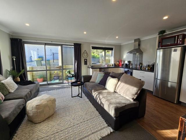 aotea, 2 bedrooms