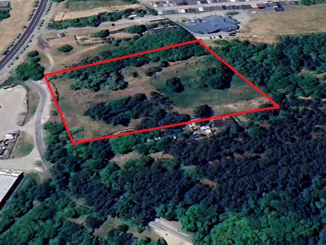 Al. Włókniarzy/ul. Kuklińskiego 12 854 m², Bełchatów