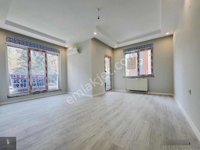 Çalışlar Caddesi Yakını Sıfır Binada 3+1 Arakat Geniş Daire