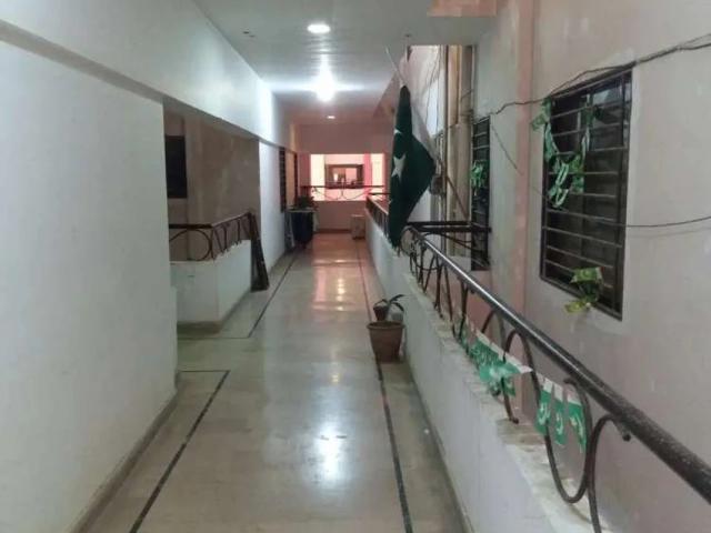 Al pine tower flats available 3 bed d, Karachi Gulistan e Jauhar Block 18 ID 31790