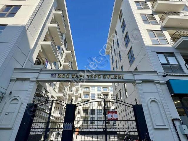 Almınadan Koç Yapı Tepe Evlerinde Havuzlu Güvenlikli Daire