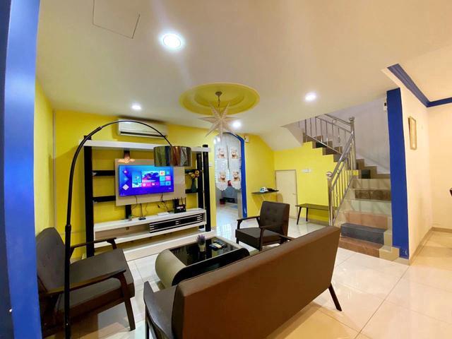 Alma Taman Nirwana2storey Corner LotFully Furnished