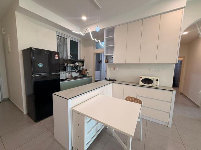 Alma The Sky Condo Fully Furnish For Rent3Bed2Bath2 car Park
