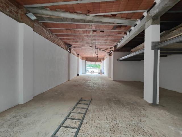 Almacén de 116m2 en el Centro de Cunit
