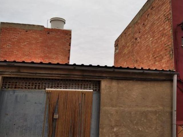 ALMACEN DIAFANO EN BARRIO TOLEDO