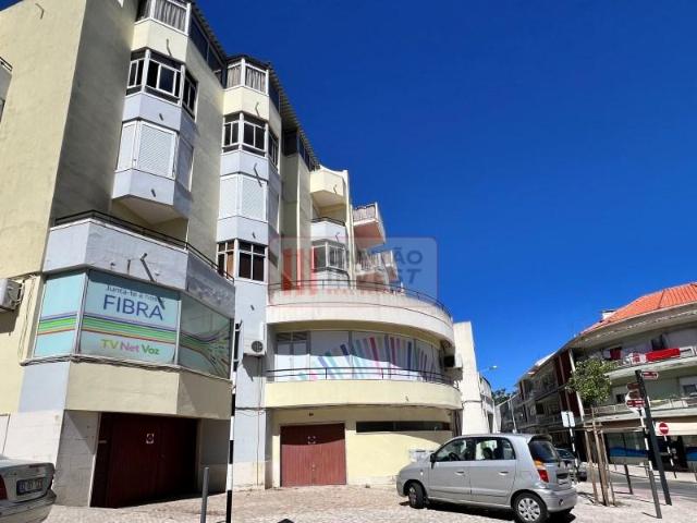 Almada Almada 100311613
