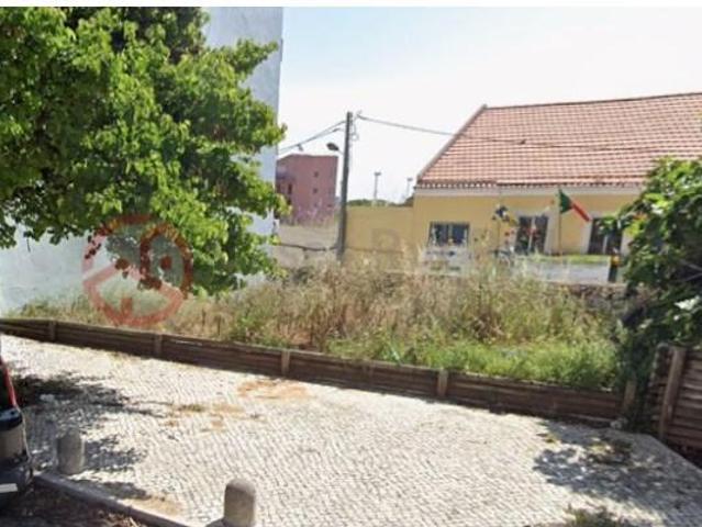 Almada Almada 100609335