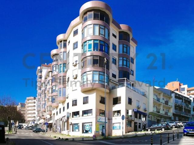 Almada Almada 97121537