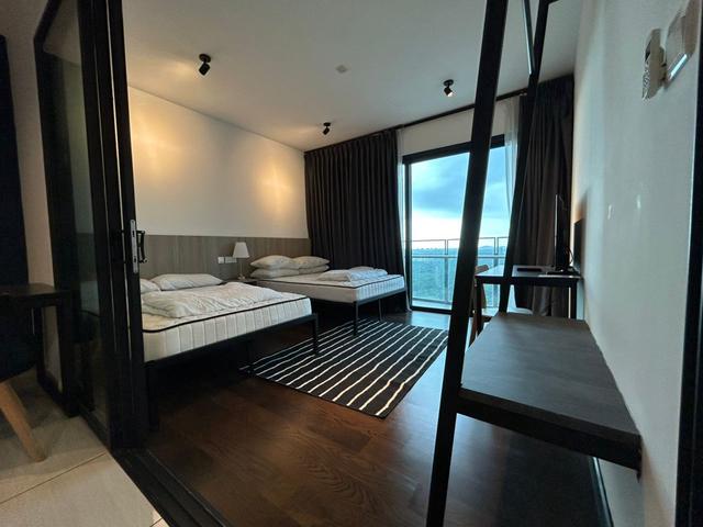 Almas suites medini iskandar tuas legoland freehold full loan