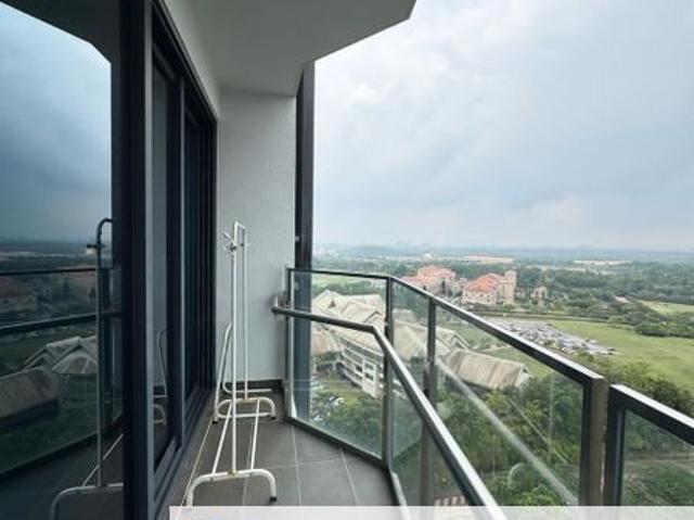 Almas Suites @ Puteri Harbour