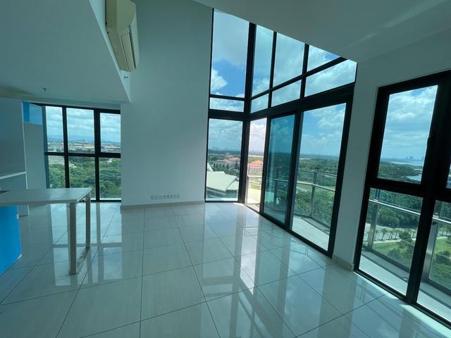 Almas Suites Puteri Harbour Duplex Loft Service Apartment Iskandar