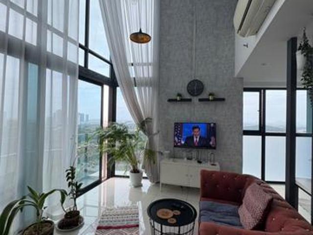 Almas Suites Puteri Harbour Medini Tuas Duplex Loft type FF