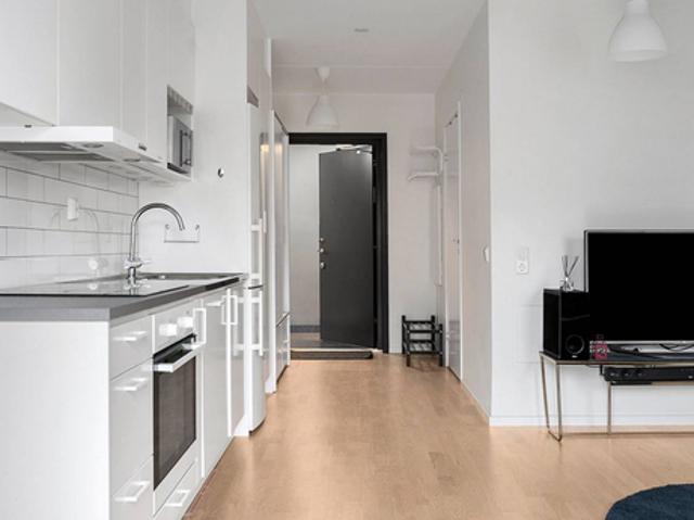 Almbygatan, Spånga