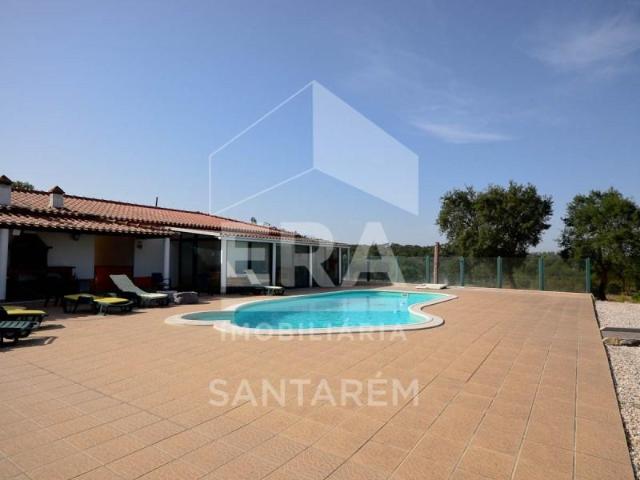 Almeirim Almeirim 102485703