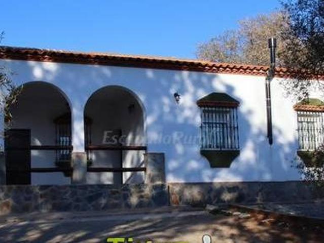 Almendro Rural