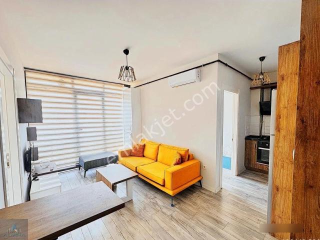 Alminadan Vizyon Sitesinde 2+1 Yatırımlık Kgs Li Fırsat Daire