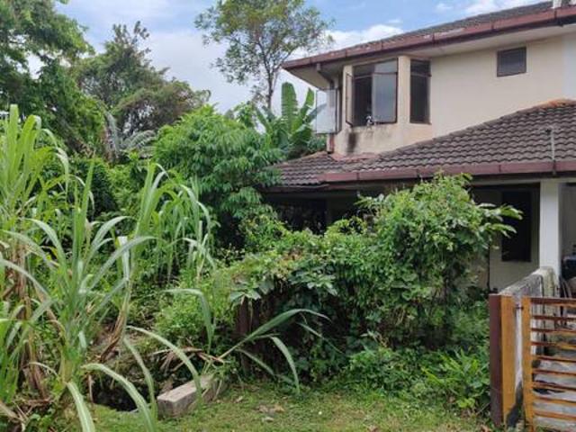 Almost 4000sf land size 2Storey Corner Landed Bukit Sentosa Rawang