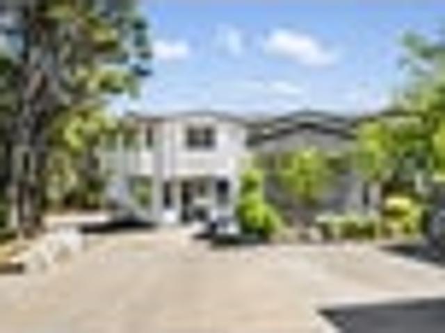 Almost 600m2 FLOOR AREA Inc Balconies & Decking