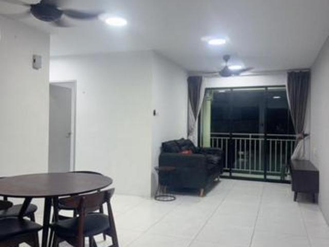 Almost Fully Furnished BM Woodsland Park for rent