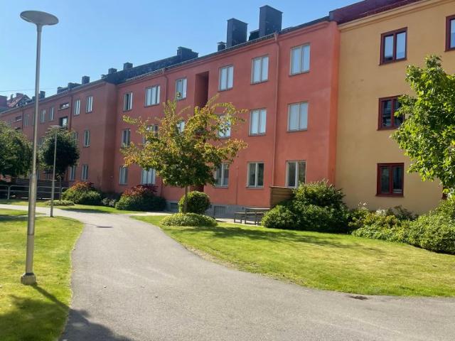 Alnängsgatan 8