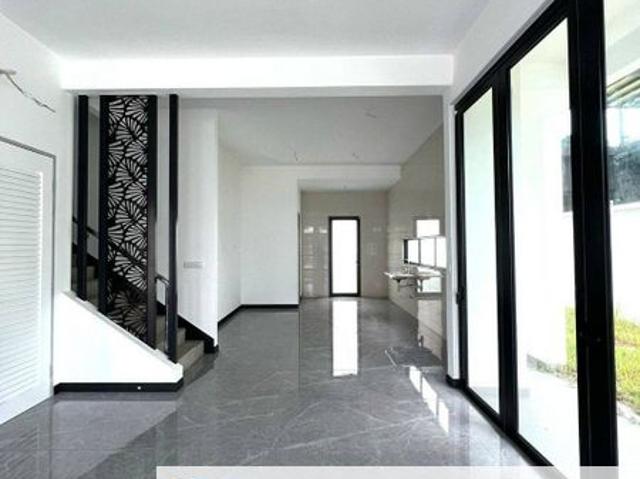 Alocasia @ Setia Tropika 10 | Double Storey Semi D | 40x90 | 4Bed 5Bath | Freehold | International Unit | Individual Title | Gated & Guarded