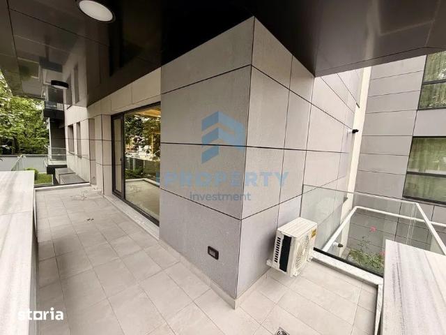 Alongside Unirii Fountains | 3 Camere | Centrala | Balcon | Parcare |