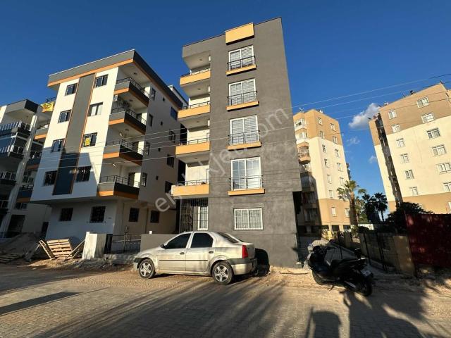 Alata Mahallesi Liman Yakınında Satılık Eşyalı 1+1 Daire
