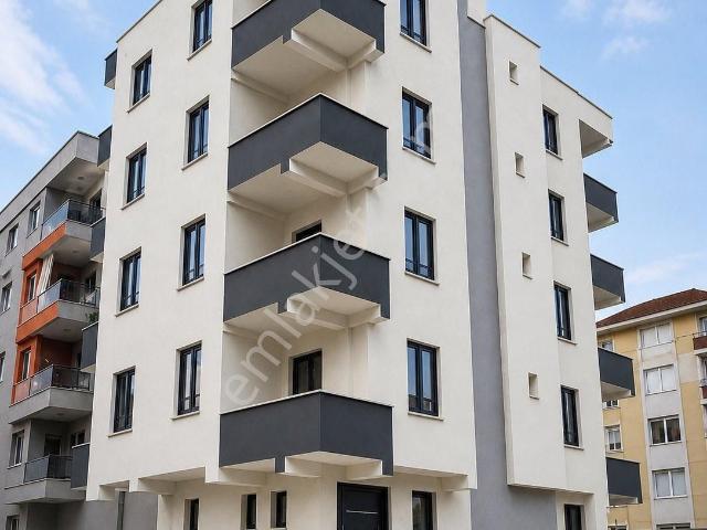 Alata Mahallesinde Satılık 1+1 Sıfır Daire Erdemli