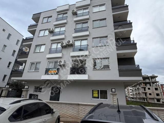 Alata Merkez Üniversite Lise Ve İlokula Yakın Satılık 2+1 Daire
