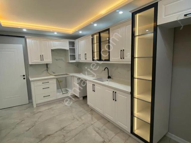 Alaybey Mahallesi ✅3+1 120 M2 5 Katlının 2 Katı