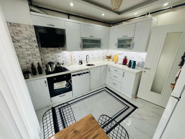 Alaybey Mahallesi ✅3+1 125 M2 5 Katlının 5 Katı ❇️kapalı Mutfak ❇️ Full Özelikli