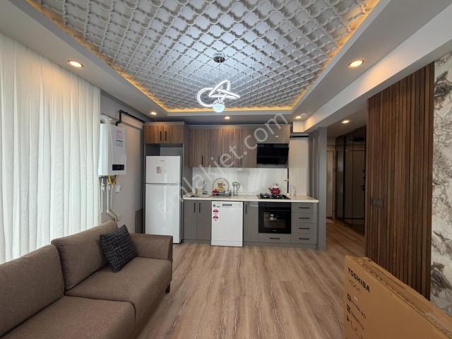 Alaçatıdan İncek'te Sıfır Eşyalı Lüks Kiralık 2+1
