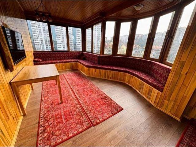 ALAÇATIÇANKAYA'DAN IHLAMUR VADİ MANZARALI SATILIK 7+1 LÜX DAİRE